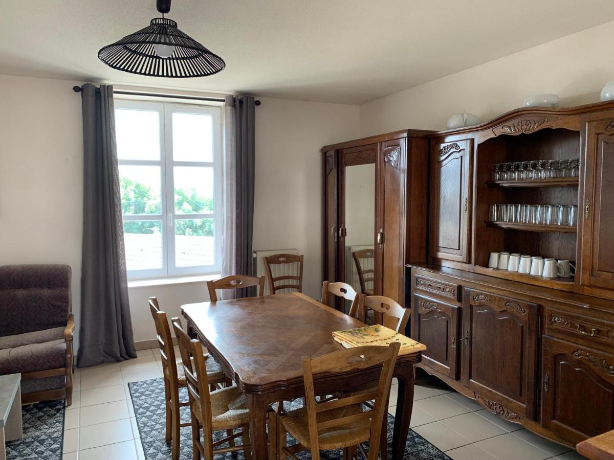 Auberge De La Tour Freycenet-la-Tour Eksteriør billede
