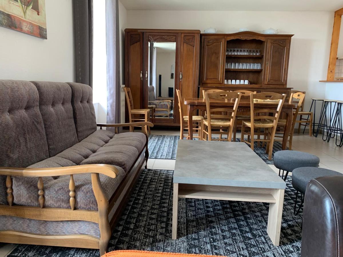 Auberge De La Tour Freycenet-la-Tour Eksteriør billede