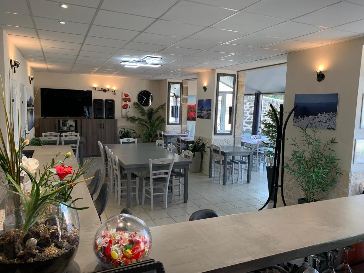 Auberge De La Tour Freycenet-la-Tour Eksteriør billede